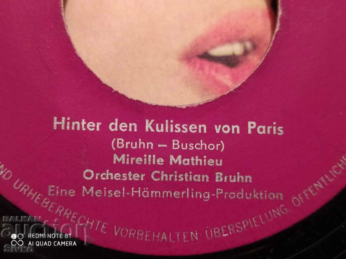 Delivery of MIREILLE MATHIEU gramophone record Delivery of MIREILLE MATHIEU gramophone record