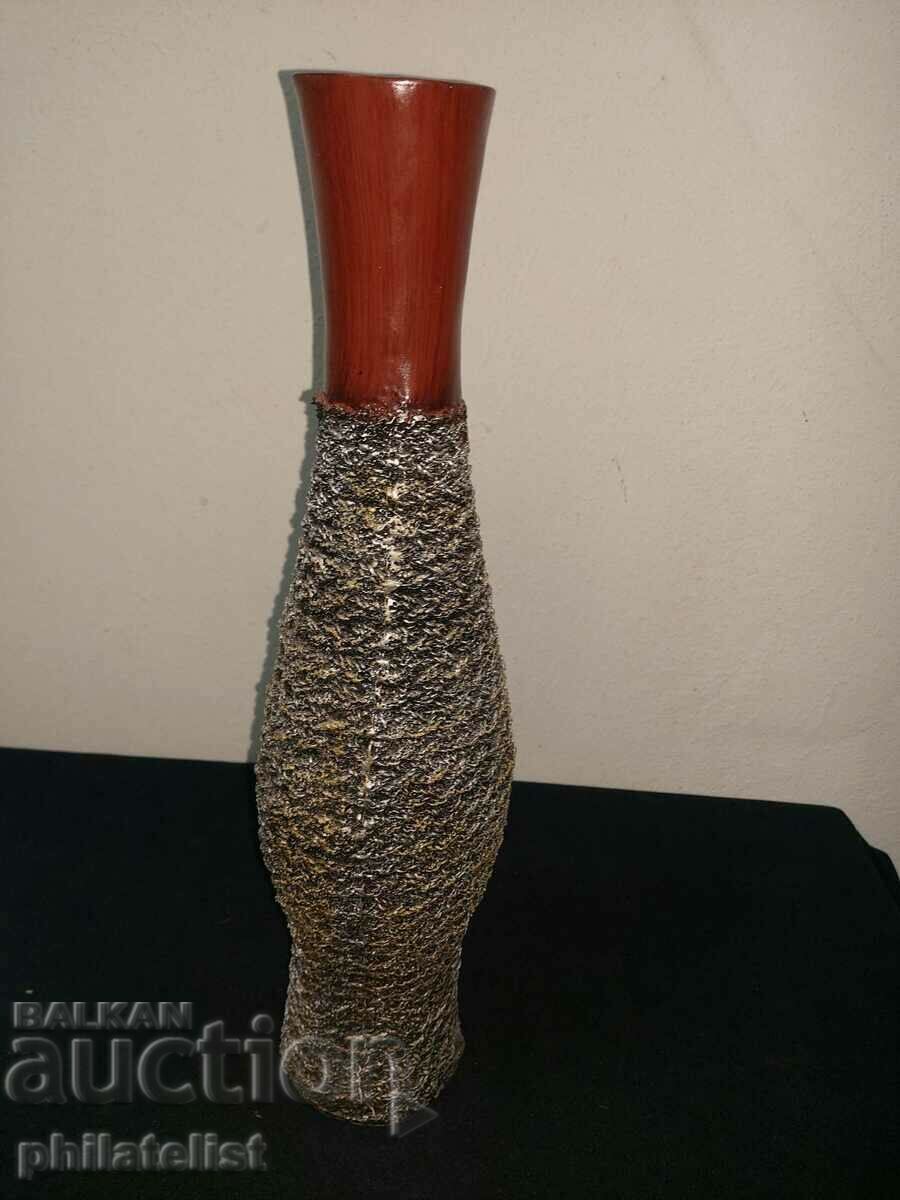 Vase, height - 44 cm with price 32.00 BGN | € 16.36 Vase, height - 44 cm with price 32.00 BGN | € 16.36