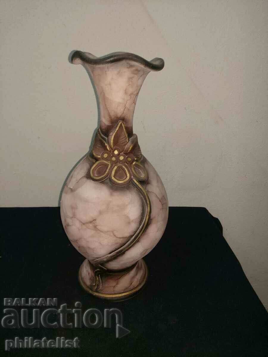 Ceramic vase No. 10, BGN 30 with price 30.00 BGN | € 15.34 Ceramic vase No. 10, BGN 30 with price 30.00 BGN | € 15.34