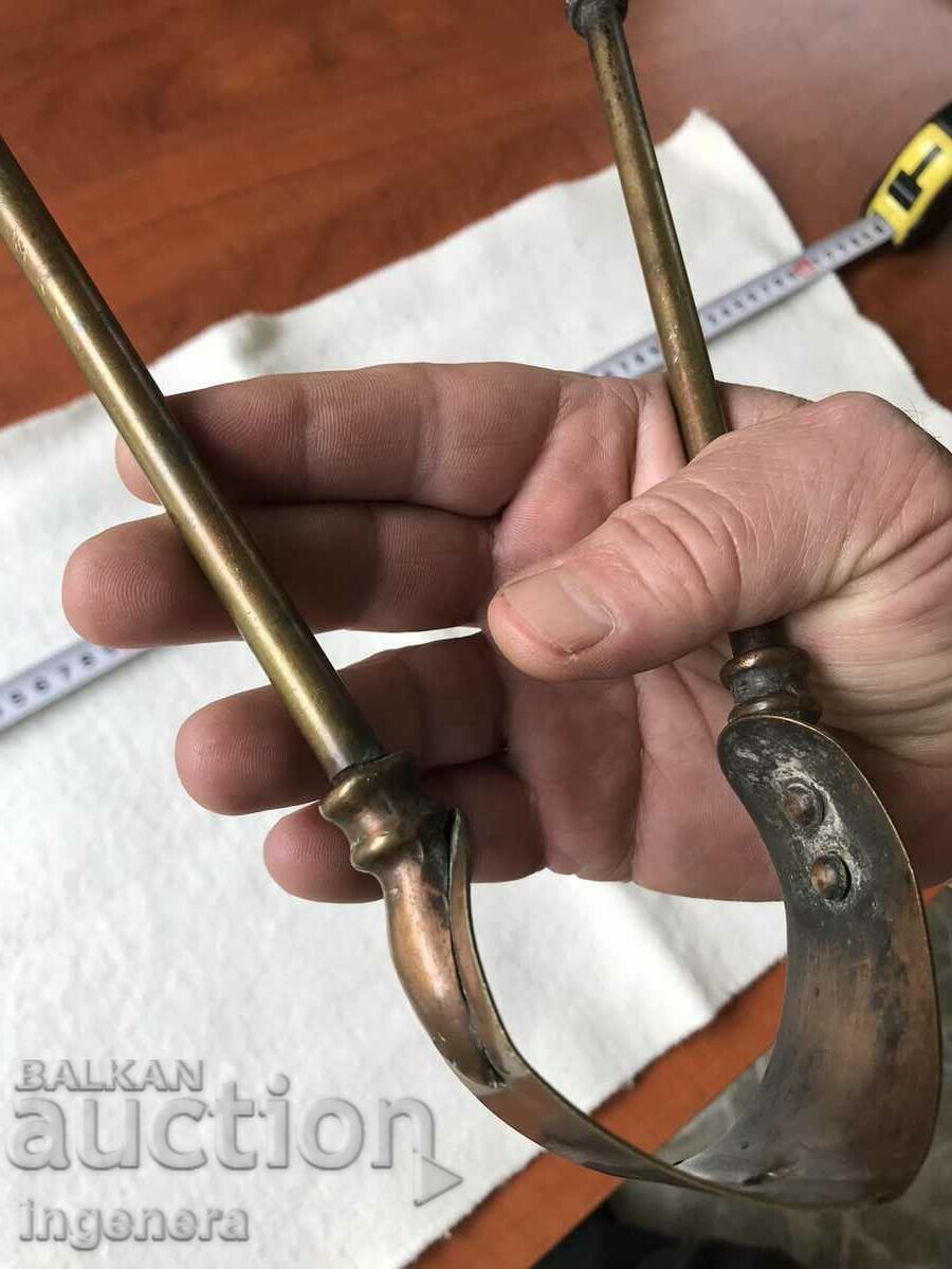 Auction  CLIP FOR FIREPLACE APPLIANCE BRASS BRONZE