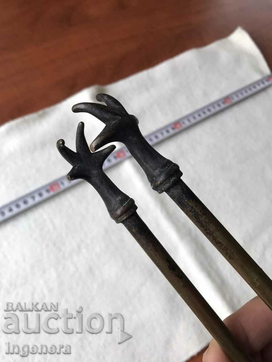 Delivery of CLIP FOR FIREPLACE APPLIANCE BRASS BRONZE