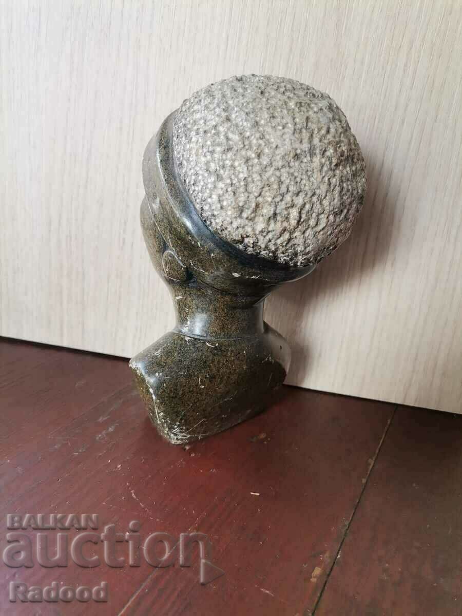 Auction  Bust, statuette, dagger