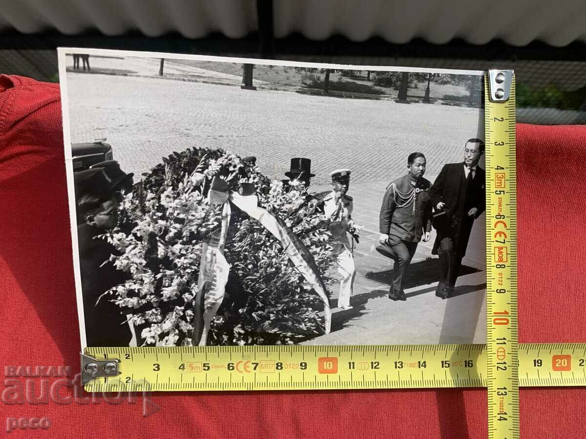 Delivery of The funeral of Tsar Boris III Japanese delegation Venets Delivery of The funeral of Tsar Boris III Japanese delegation Venets