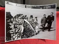 Погребението на Цар Борис III Японска делегация Венец