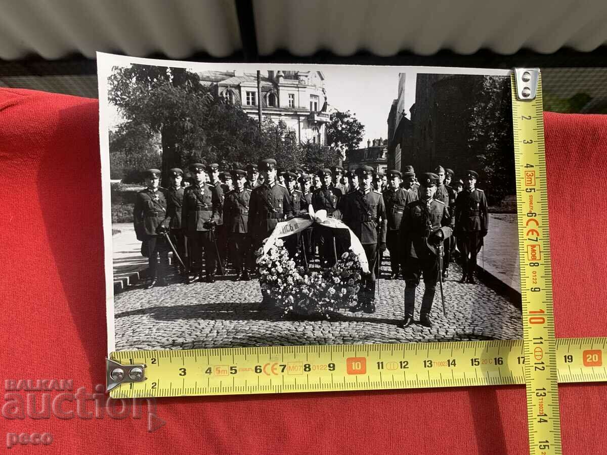 Delivery of The funeral of Tsar Boris III Military Wreaths Delivery of The funeral of Tsar Boris III Military Wreaths