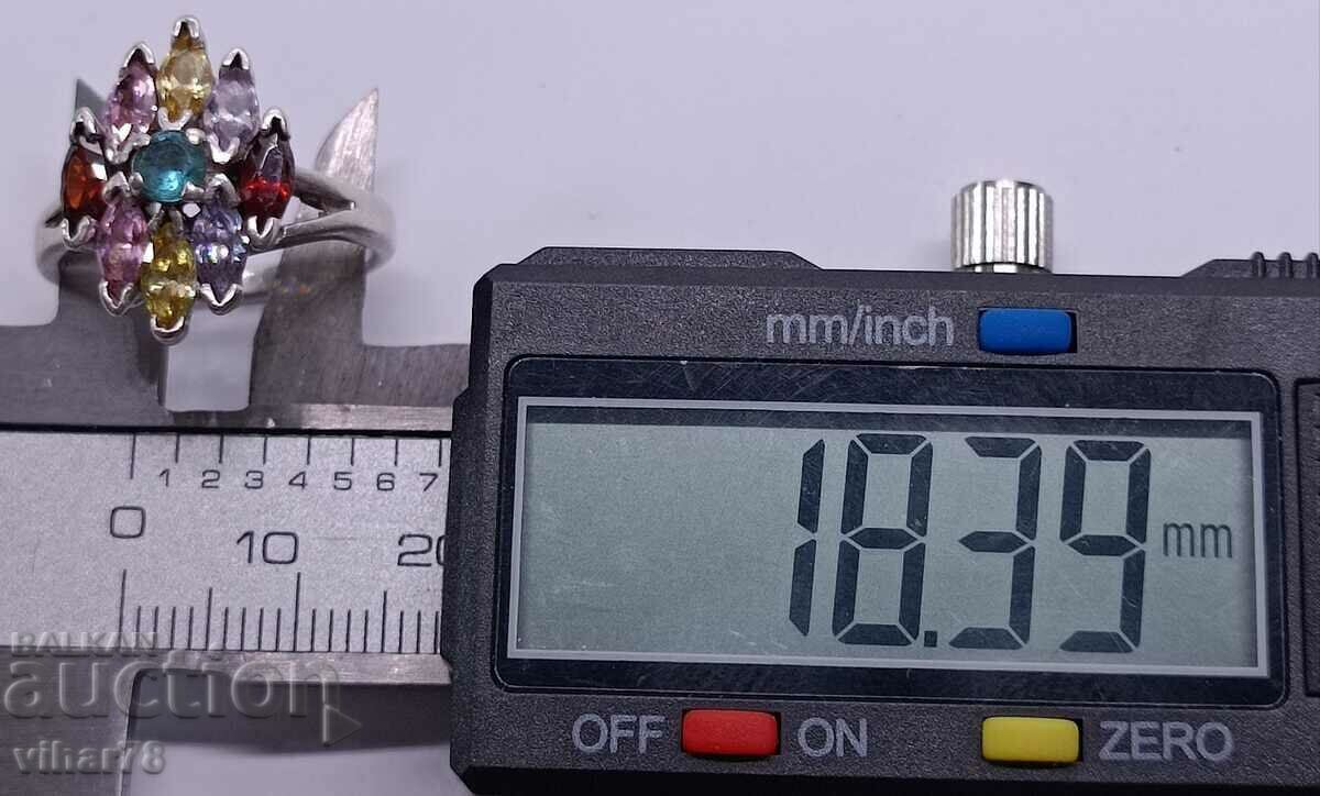 WOMEN'S SILVER RING - 5 WOMEN'S SILVER RING - 5