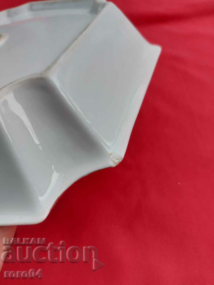 Delivery of PLATE - PORCELAIN - MARKED