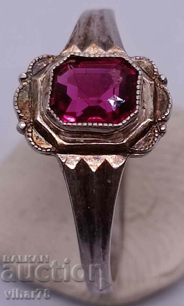 Auction  WOMEN'S SILVER RING