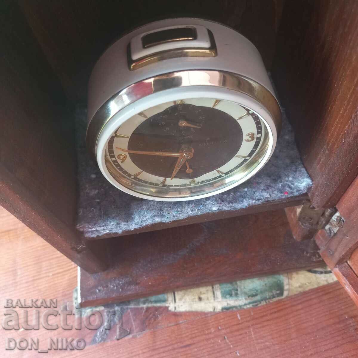 Jung Hans alarm clock - 6 Jung Hans alarm clock - 6