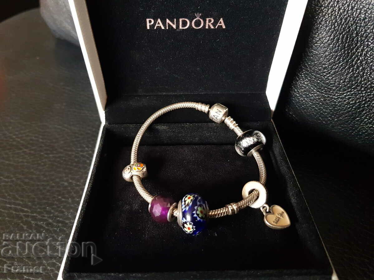 Delivery of ORIGINAL PANDORA silver bracelet with 5 charms Delivery of ORIGINAL PANDORA silver bracelet with 5 charms