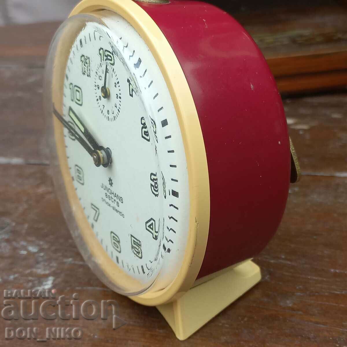 Jung Hans alarm clock - 5