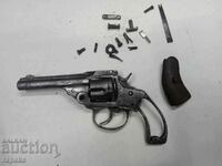 Smith Micul Revolver. Pistol, pistol, pistol
