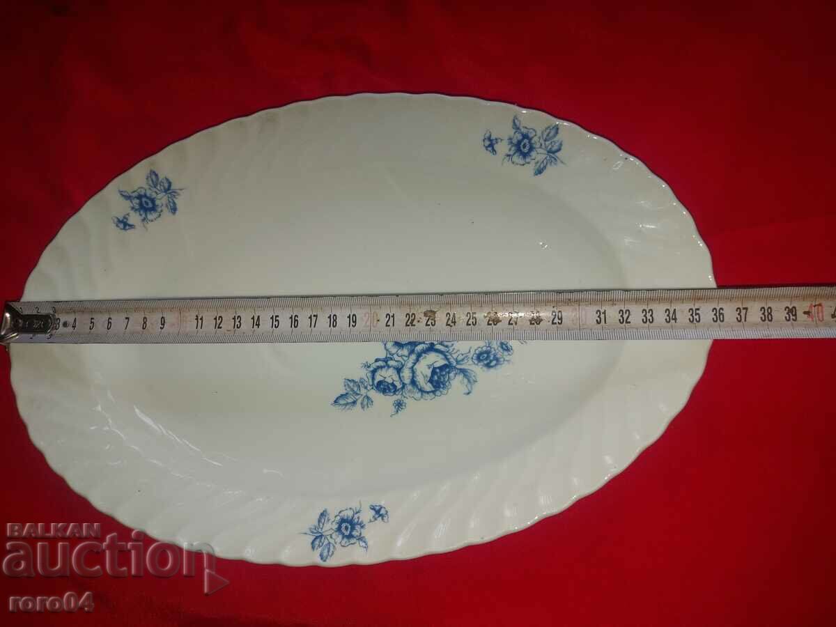 PLATO - PORCELAIN - WRIST with price 25.00 BGN | € 12.78