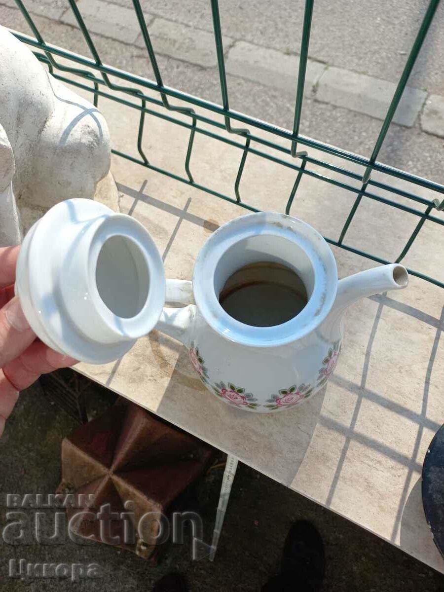 Auction GERMAN BAVARIA PORCELAIN KETTLE Auction GERMAN BAVARIA PORCELAIN KETTLE