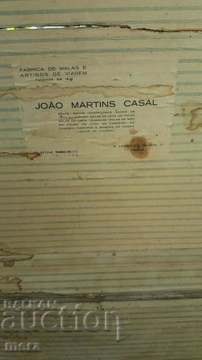 Antique wooden trunk with bronze fittings - 5 Antique wooden trunk with bronze fittings - 5