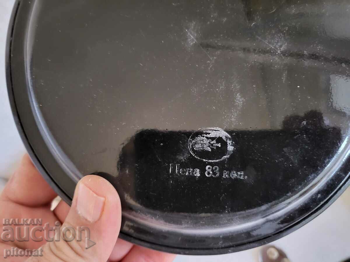 Lot of hand painted USSR metal trays with price 50.00 BGN | € 25.56 Lot of hand painted USSR metal trays with price 50.00 BGN | € 25.56