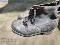 Войнишки обувки с цинти ВСВ