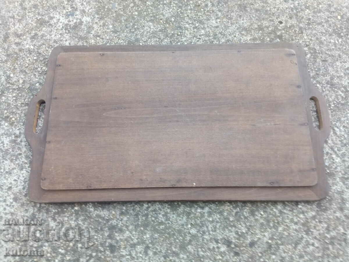 Delivery of Old wooden tray Delivery of Old wooden tray