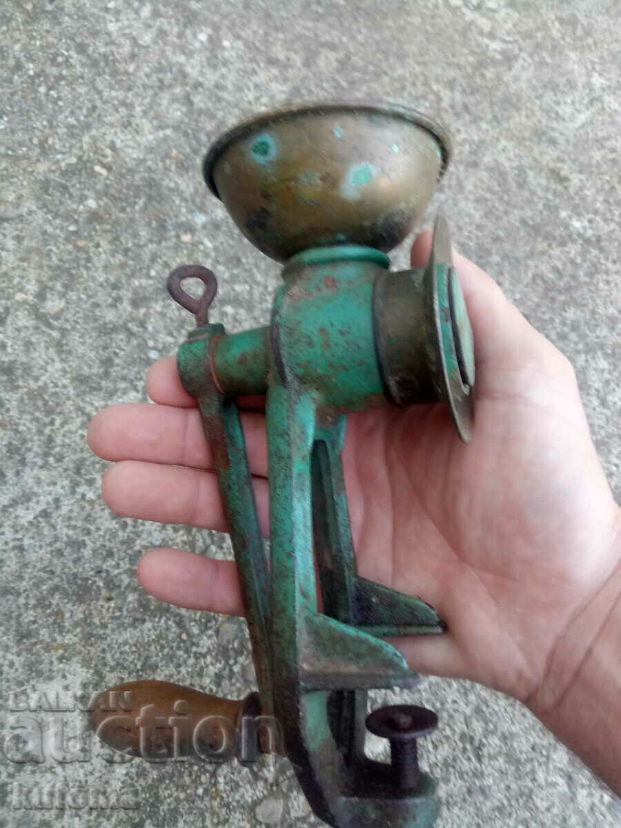 Auction  Old Austrian spice and nut mill