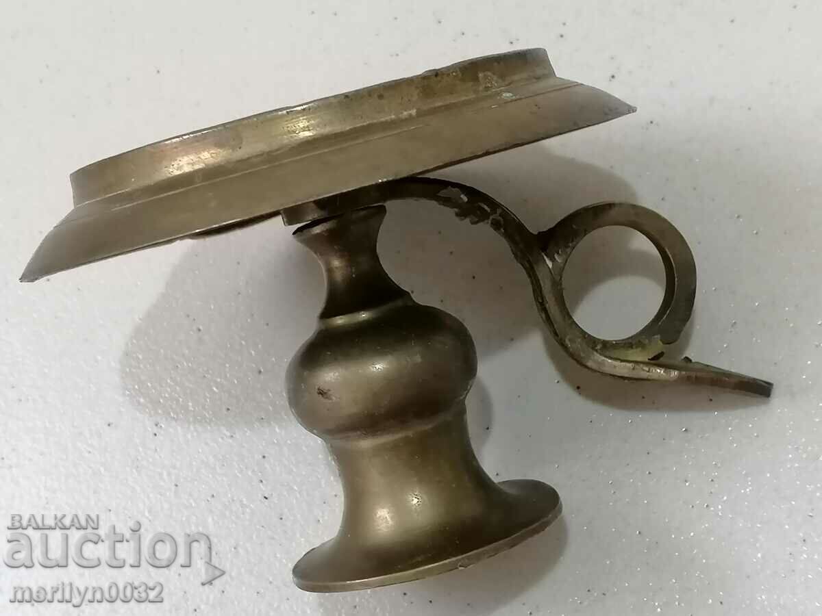 Old bronze candlestick, decor, candelabra, lamp, candle, lantern with price 40.00 BGN | € 20.45 Old bronze candlestick, decor, candelabra, lamp, candle, lantern with price 40.00 BGN | € 20.45
