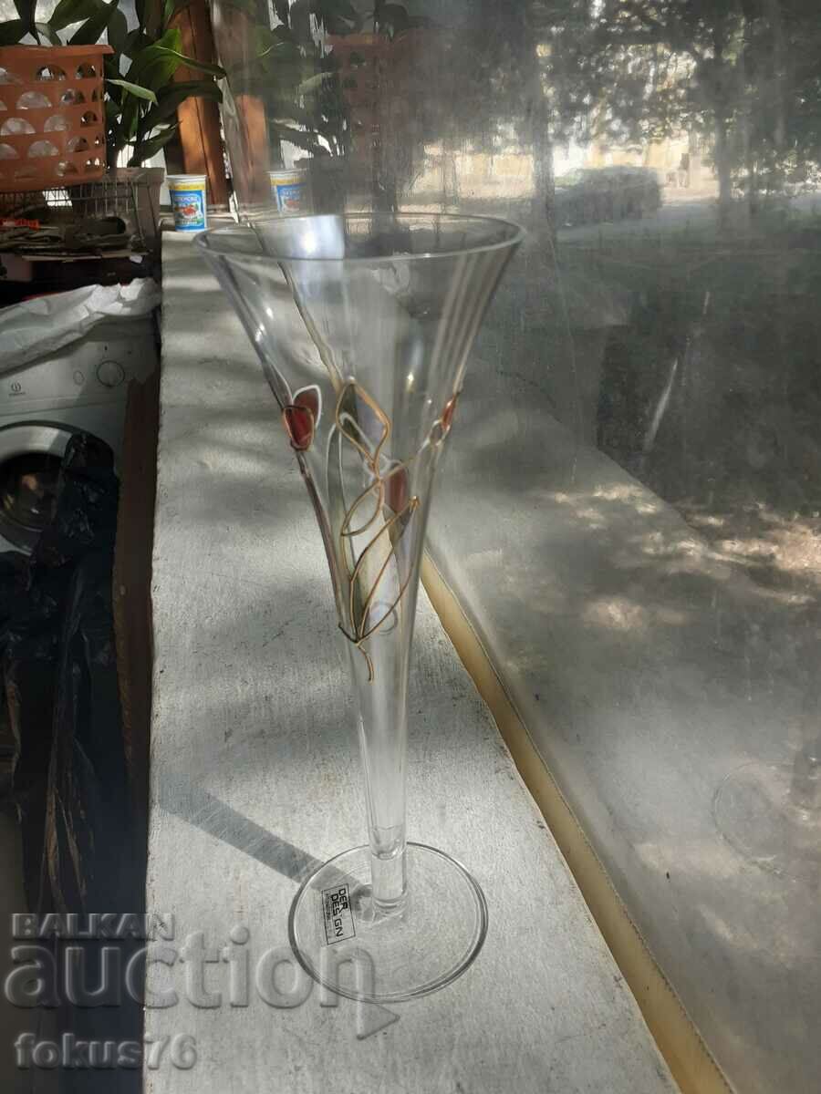 Cocktail glass with price 39.00 BGN | € 19.94