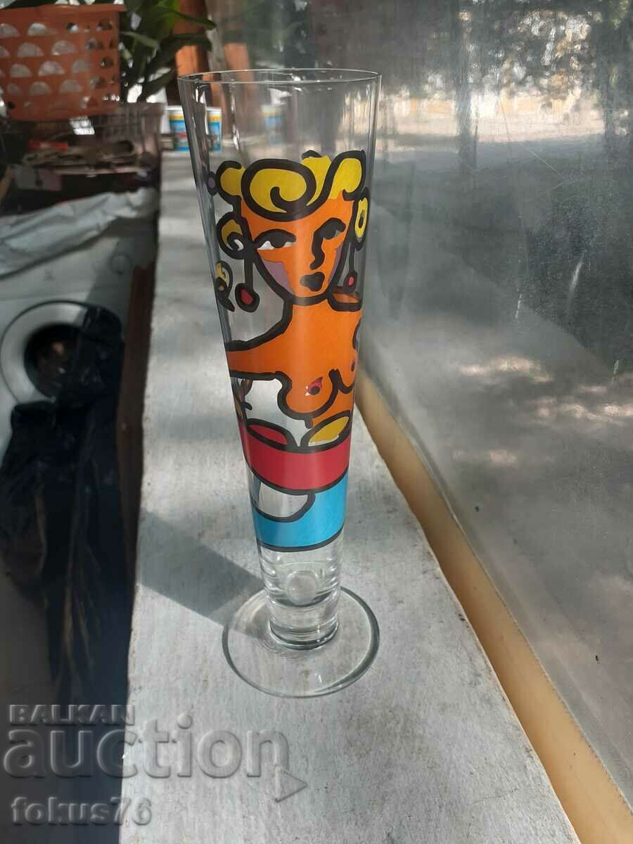 Cana de designer cu preț € 14.83 | 29.00 BGN