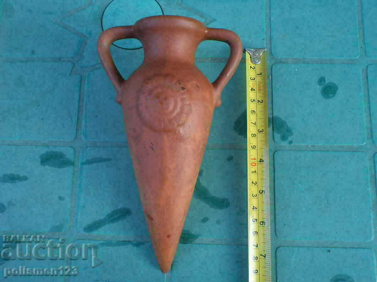 AMPHORA AMPHORA