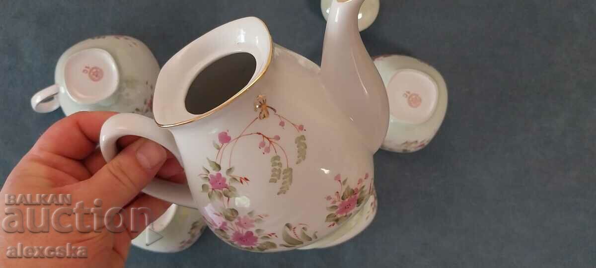 Auction Old porcelain set Auction Old porcelain set