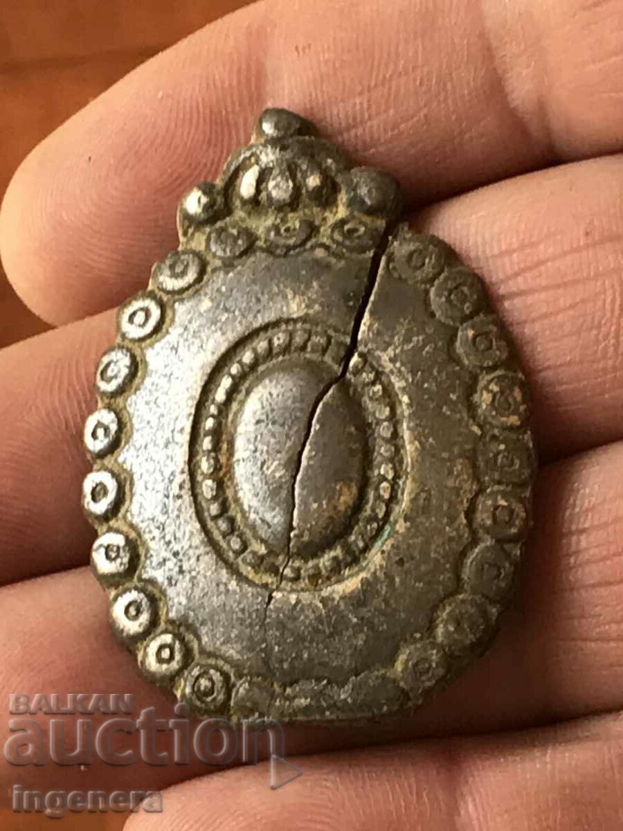 PAFTA PAFTI SINGUR METAL BIJUTERII FOLCLOR ETNIC HAMARE cu preț 9.00 BGN | € 4.60 PAFTA PAFTI SINGUR METAL BIJUTERII FOLCLOR ETNIC HAMARE cu preț 9.00 BGN | € 4.60