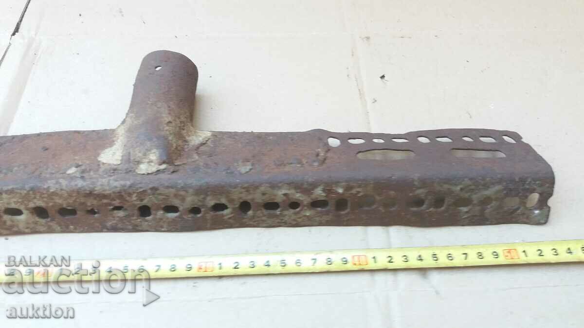 Auction CARPENTER'S LEVELING TOOL Auction CARPENTER'S LEVELING TOOL