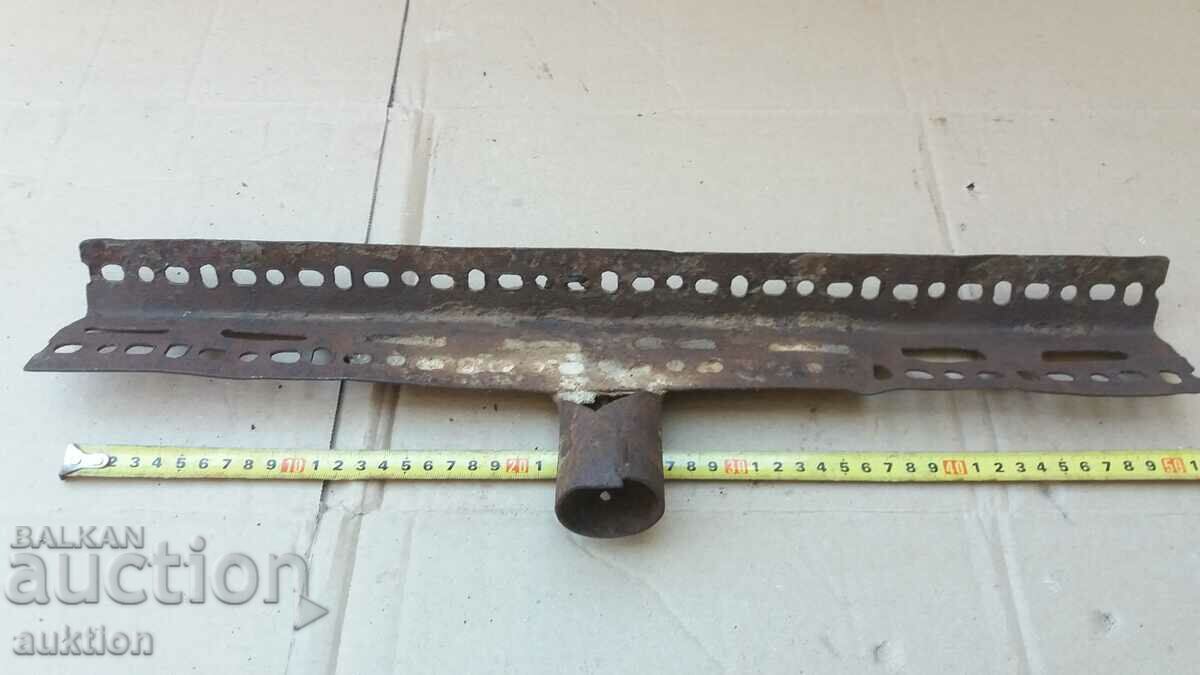 CARPENTER'S LEVELING TOOL - 7 CARPENTER'S LEVELING TOOL - 7