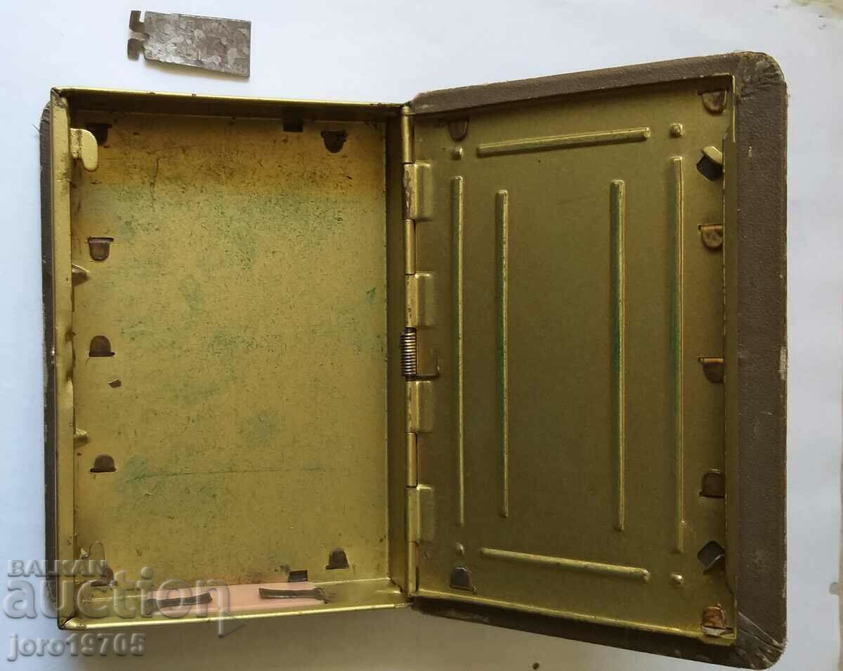 ΣΠΑΝΙΟ ΒΑΣΙΛΙΚΟ ΠΟΥΓΚΙ - 5 ΣΠΑΝΙΟ ΒΑΣΙΛΙΚΟ ΠΟΥΓΚΙ - 5