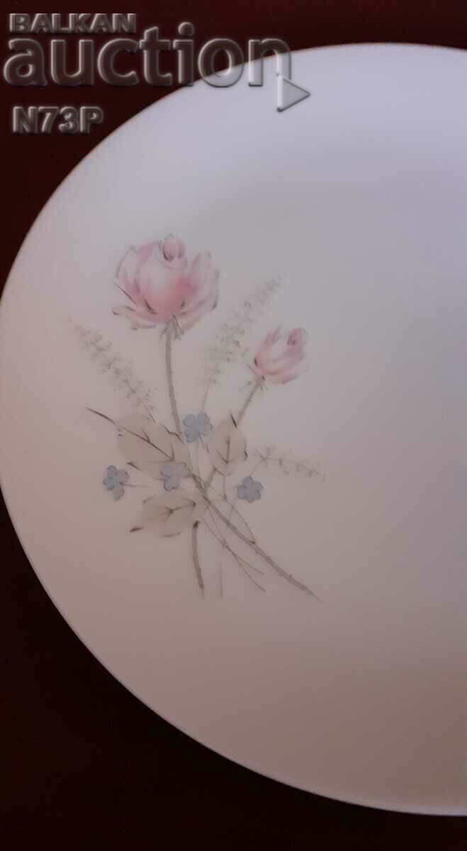 OLD PORCELAIN PLATE. MADE IN AUSTRIA. . with price 14.00 BGN | € 7.16 OLD PORCELAIN PLATE. MADE IN AUSTRIA. . with price 14.00 BGN | € 7.16