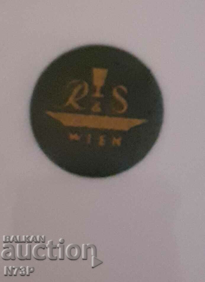 OLD PORCELAIN PLATE. MADE IN AUSTRIA. . - 5 OLD PORCELAIN PLATE. MADE IN AUSTRIA. . - 5