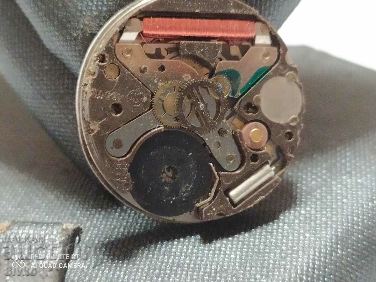 Auction GSE watch winder Auction GSE watch winder