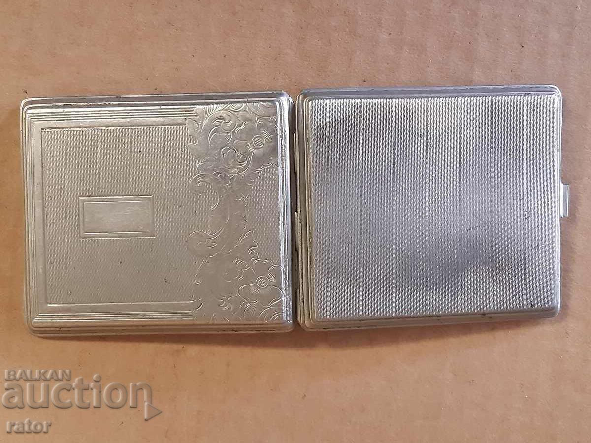 Auction  Very old snuff box - ALPACA