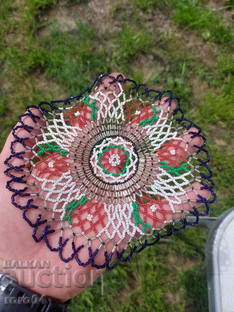 Delivery of COVER - BEADS - BLUES - BEAUTY Delivery of COVER - BEADS - BLUES - BEAUTY