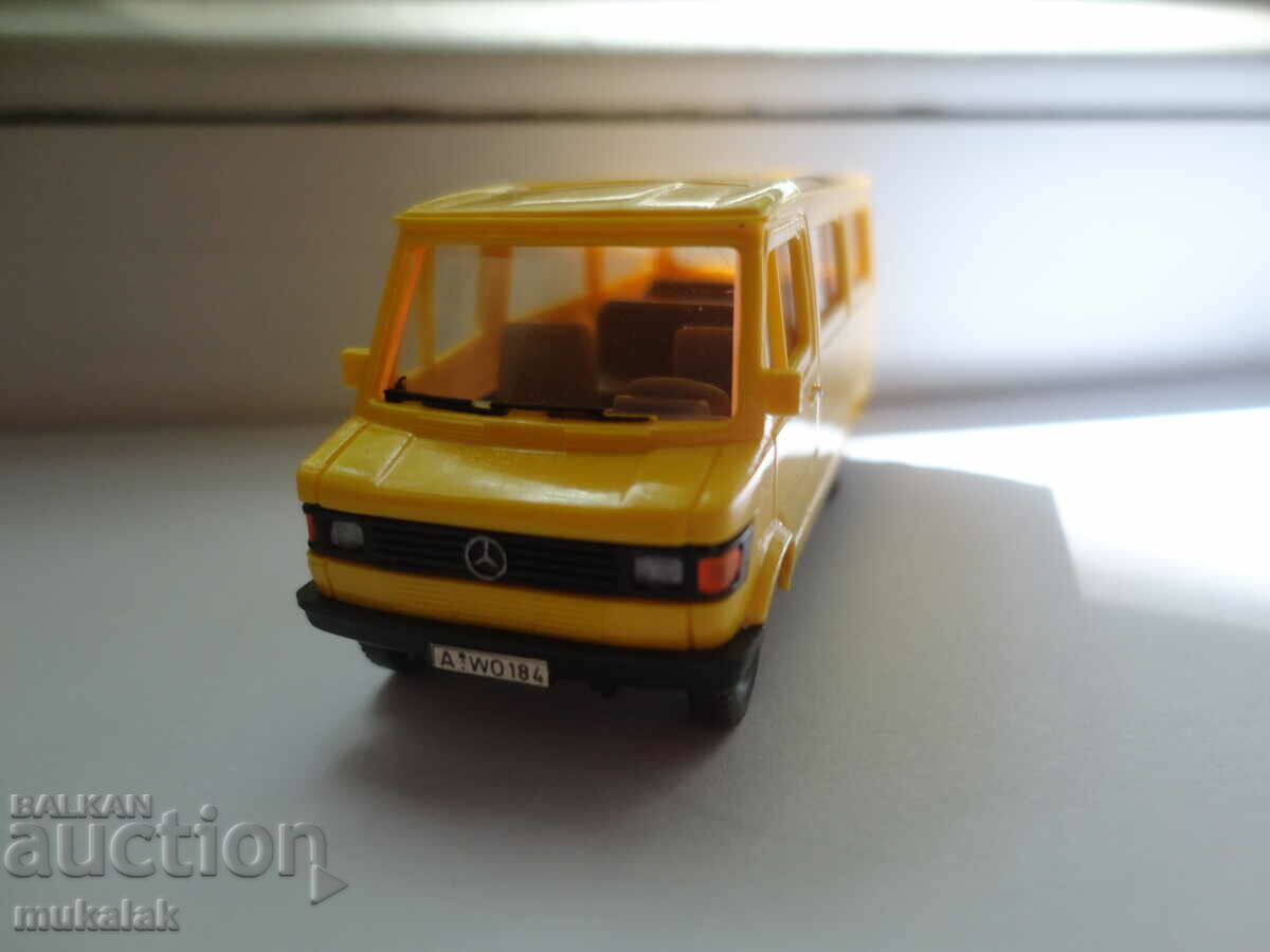 WIKING HO 1/87 MERCEDES BENZ BUS TROLLEY TOY with price 10.00 BGN | € 5.11 WIKING HO 1/87 MERCEDES BENZ BUS TROLLEY TOY with price 10.00 BGN | € 5.11