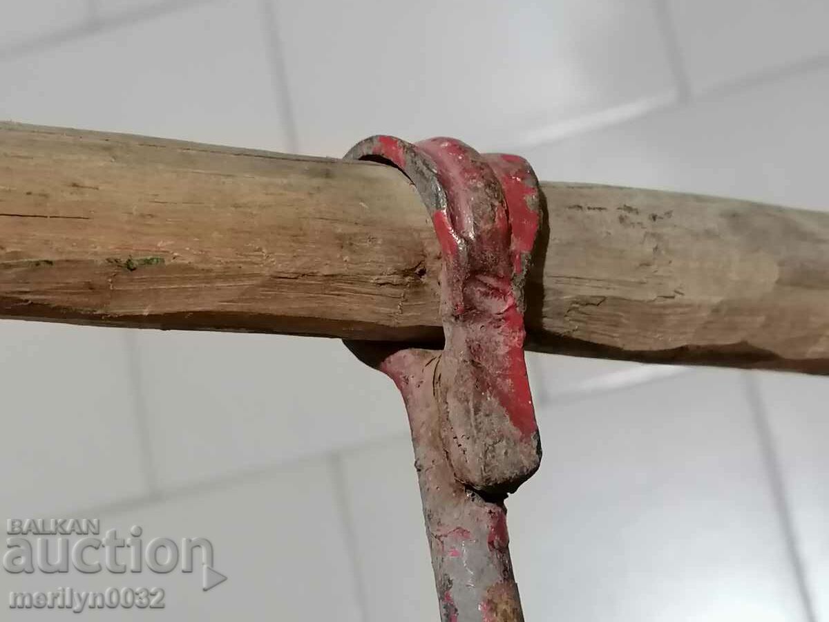 Livrarea Mașină de tăiat lemne vechi, tocător, sculă, sculă