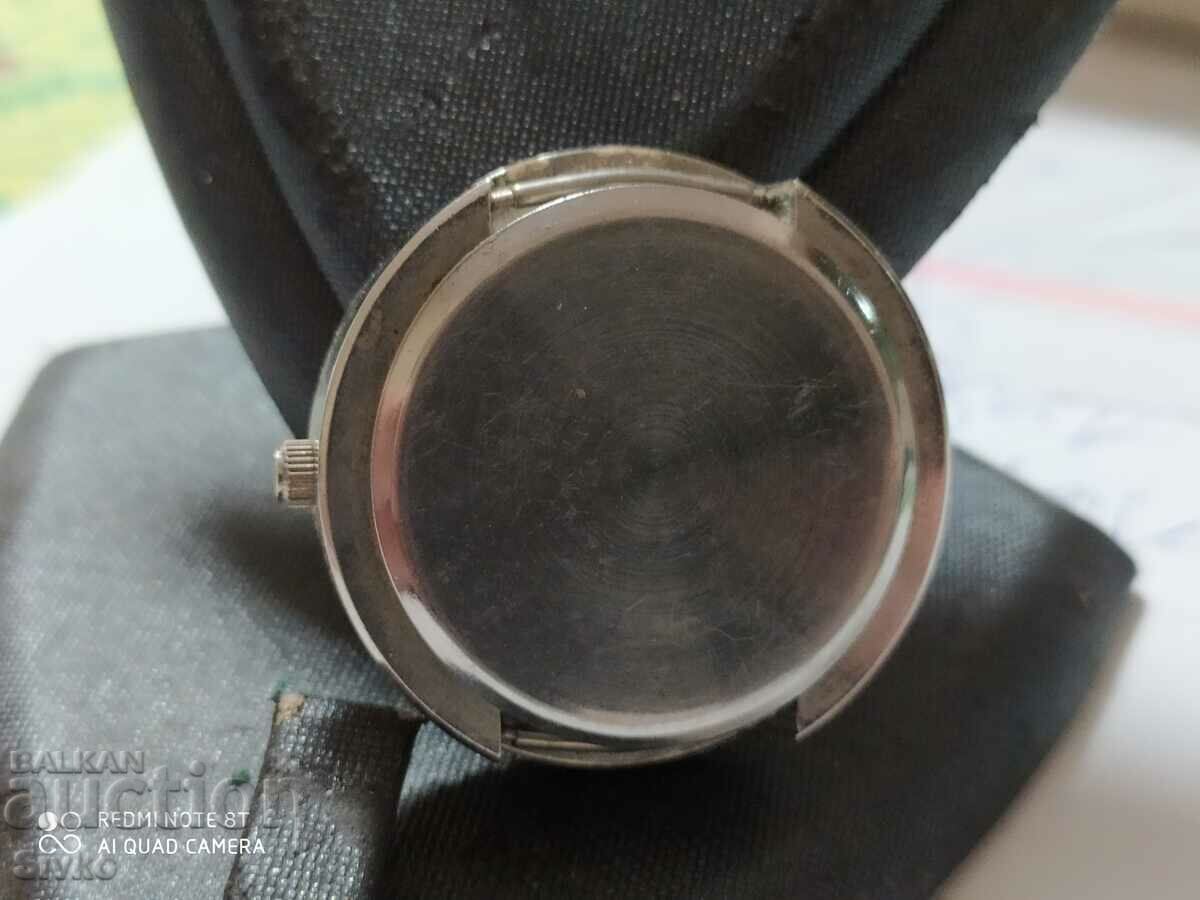 Jean Pierre Delors watch with price 2.99 BGN | € 1.53 Jean Pierre Delors watch with price 2.99 BGN | € 1.53