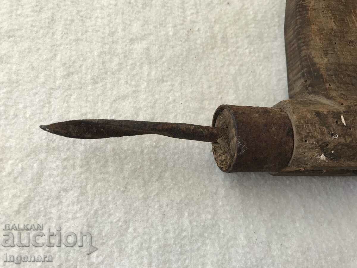 Delivery of MATCAP WOOD PRIMITIVE QUITE OLD DRILL Delivery of MATCAP WOOD PRIMITIVE QUITE OLD DRILL