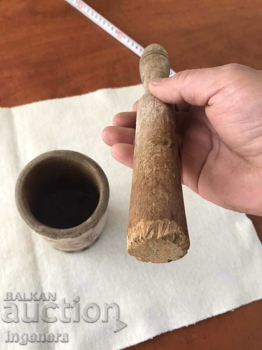 LARGE WOODEN MORTAR AND HAMMER ANTIQUE - 6 LARGE WOODEN MORTAR AND HAMMER ANTIQUE - 6