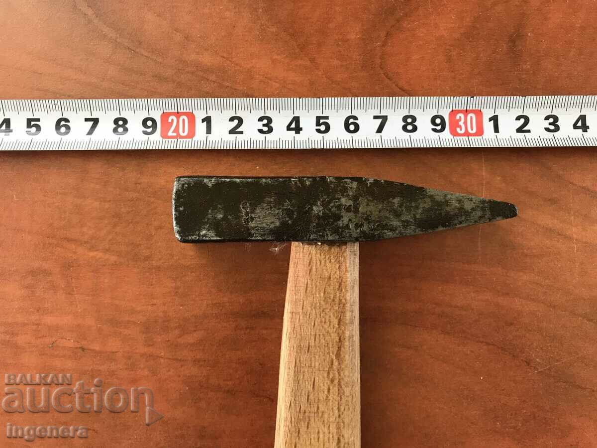 Auction HAMMER HAMMER OLD TOOL-300 GR MARKING Auction HAMMER HAMMER OLD TOOL-300 GR MARKING
