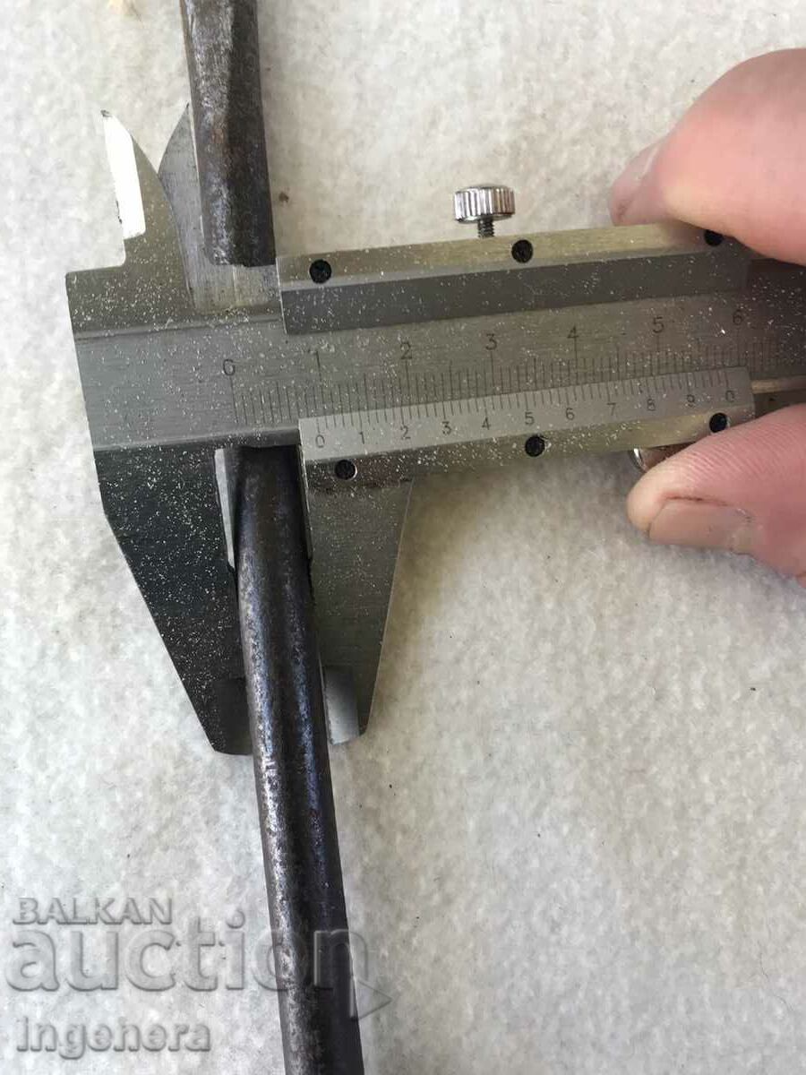 SCREWDRIVER AS A TOOL HUGE AND STRONG with price 26.00 BGN | € 13.29 SCREWDRIVER AS A TOOL HUGE AND STRONG with price 26.00 BGN | € 13.29