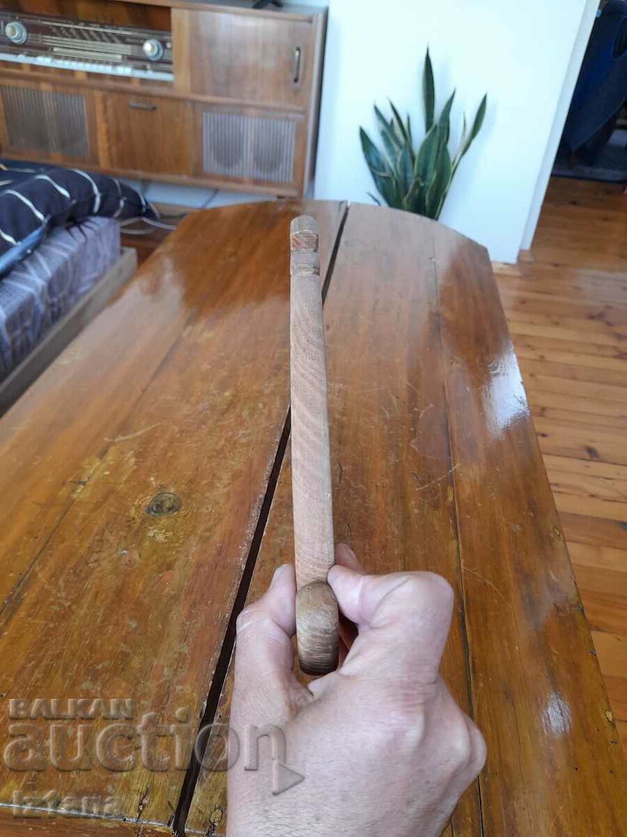 Delivery of Old Cutting Board Delivery of Old Cutting Board