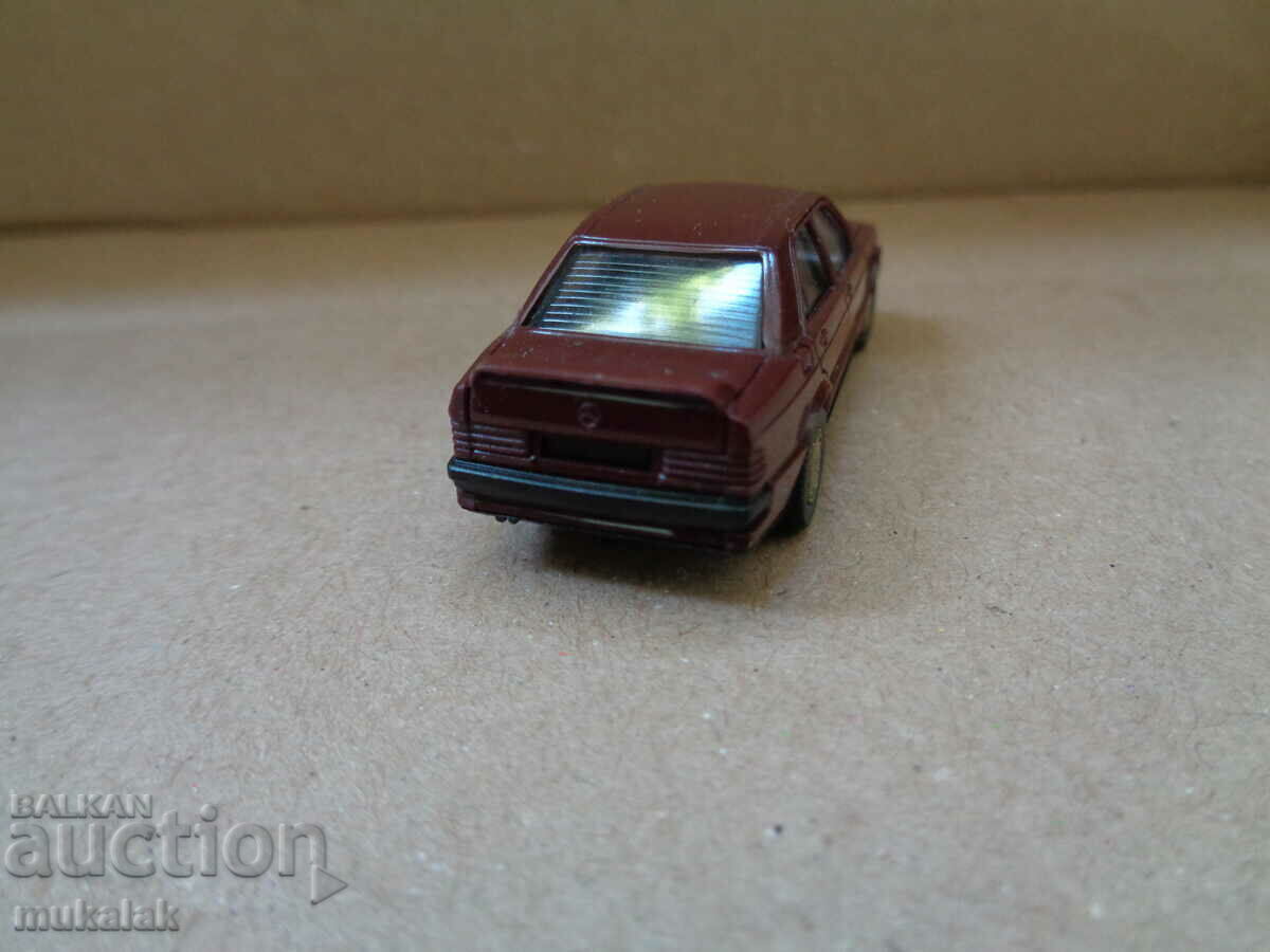 Delivery of HERPA HO 1/87 MERCEDES BENZ 190 E MODEL TROLLEY TOY Delivery of HERPA HO 1/87 MERCEDES BENZ 190 E MODEL TROLLEY TOY