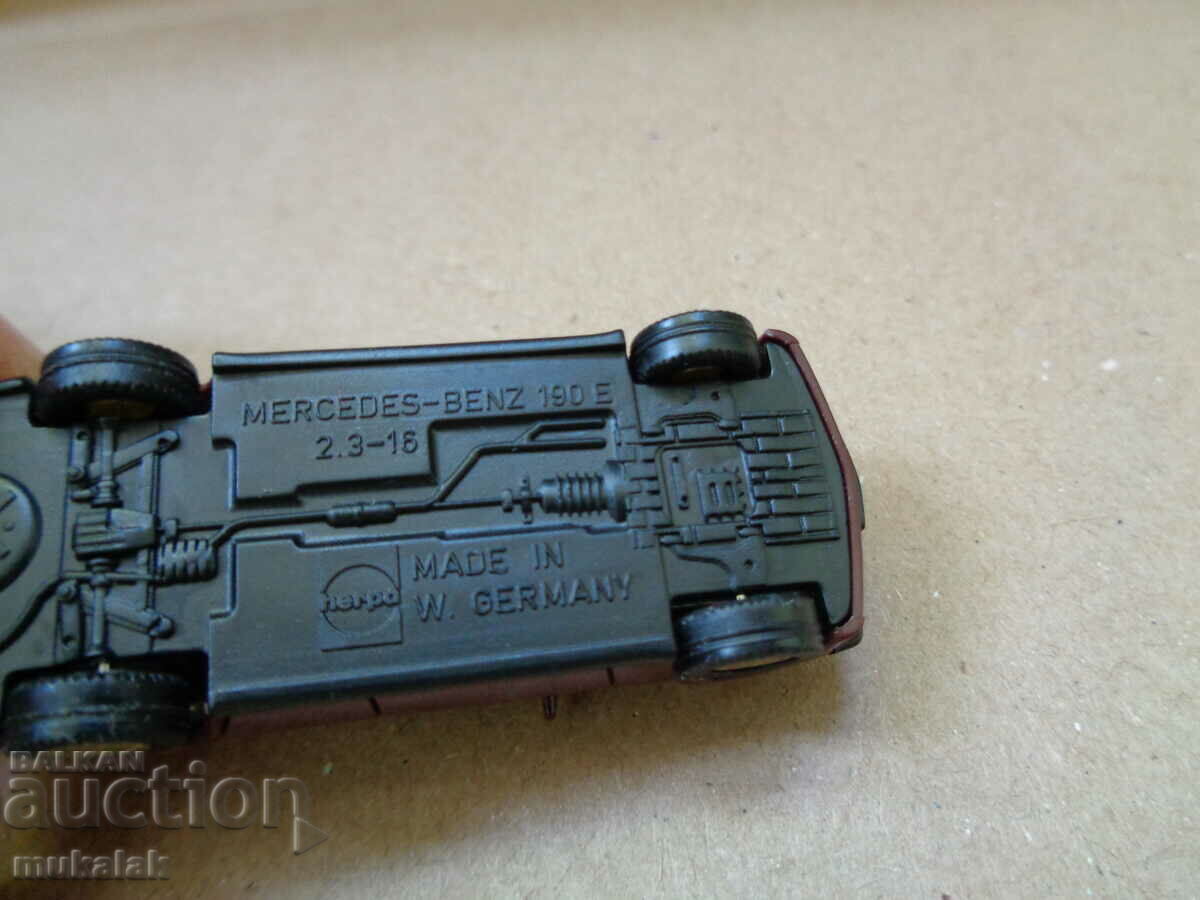 HERPA HO 1/87 MERCEDES BENZ 190 E MODEL TROLLEY TOY - 6 HERPA HO 1/87 MERCEDES BENZ 190 E MODEL TROLLEY TOY - 6