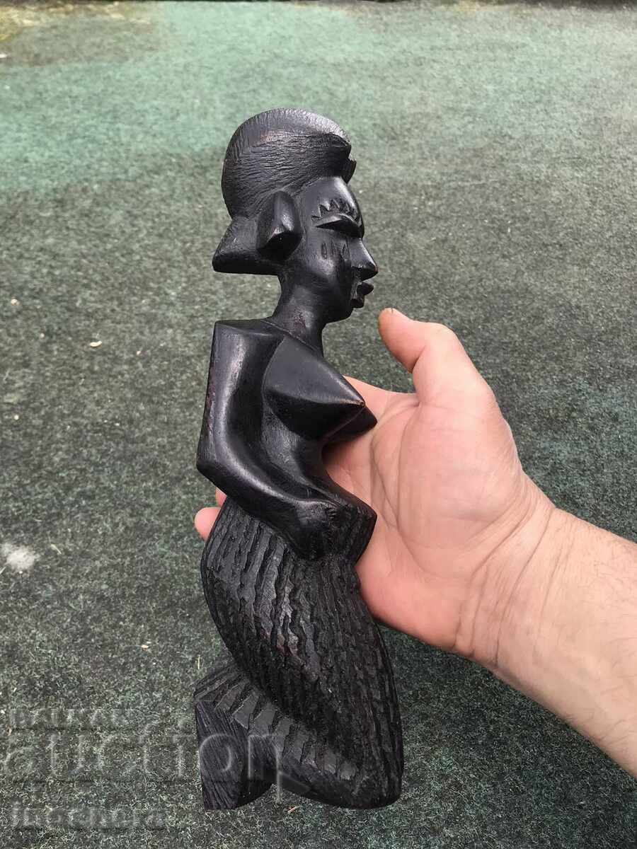 FIGURA LEMN PLASTIC SCULPTURA STATUETA SCULPTURA ABONS cu preț 110.00 BGN | € 56.24 FIGURA LEMN PLASTIC SCULPTURA STATUETA SCULPTURA ABONS cu preț 110.00 BGN | € 56.24