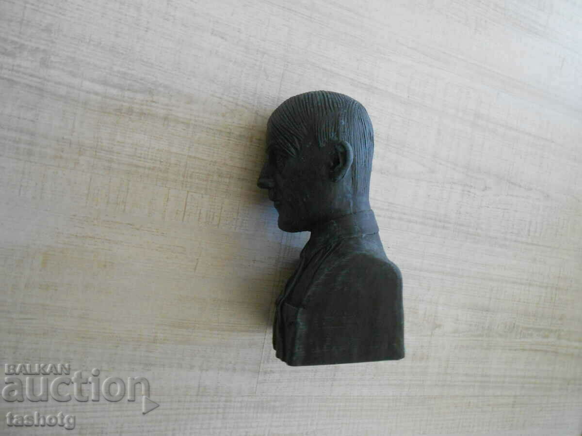 HITLER LARGE figure statuette bust! with price 55.00 BGN | € 28.12 HITLER LARGE figure statuette bust! with price 55.00 BGN | € 28.12
