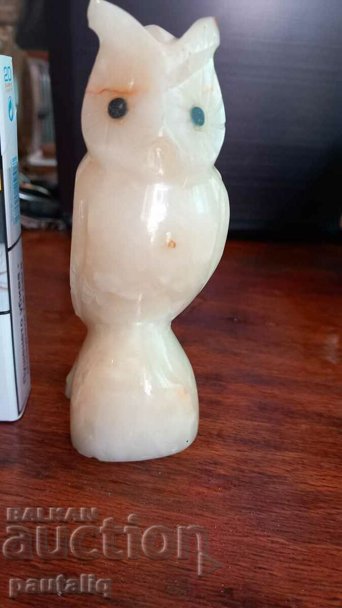 STATUETA DE MARMURA BUFNITA cu preț 12.00 BGN | € 6.14 STATUETA DE MARMURA BUFNITA cu preț 12.00 BGN | € 6.14